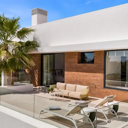 Villa Aurora - Marbella - Contemporary In New Golden Mile