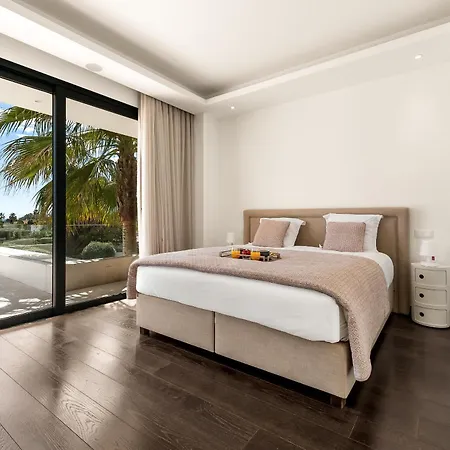 Aurora - Marbella - Contemporary In New Golden Mile
