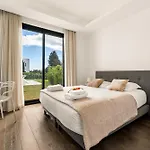 Aurora - Marbella - Contemporary In New Golden Mile Villa Estepona