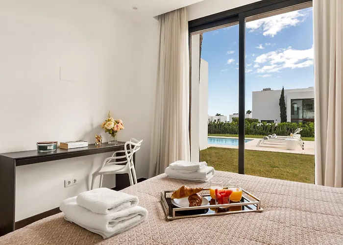 Aurora - Marbella - Contemporary In New Golden Mile