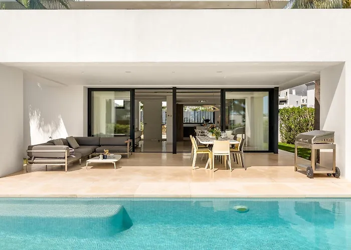 Aurora - Marbella - Contemporary In New Golden Mile *