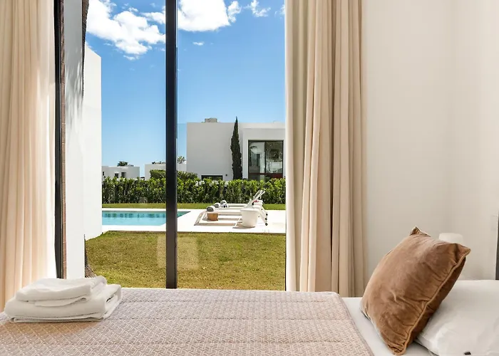 Aurora - Marbella - Contemporary In New Golden Mile