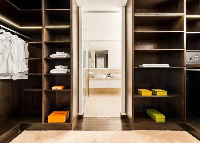 Aurora - Marbella - Contemporary In New Golden Mile * Estepona